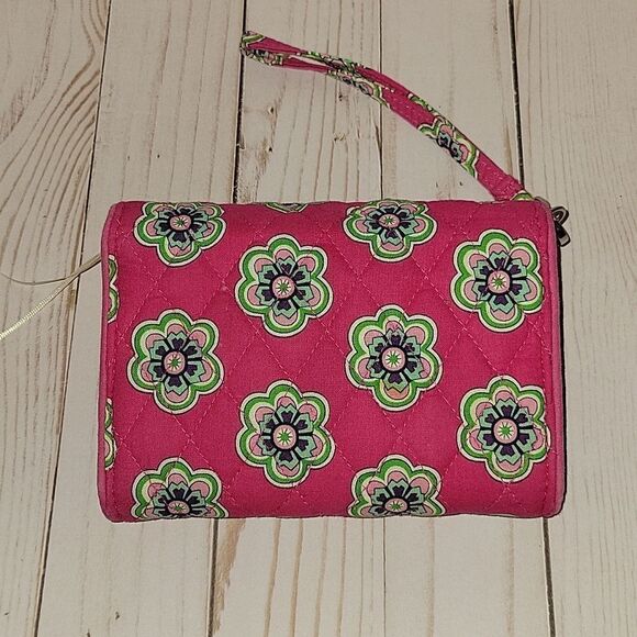 Vera Bradley Pink Floral Wristlet Wallet - Picture 2 of 7